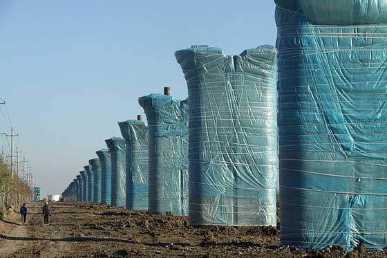 Бетонная конструкция зимой с защитой.jpg